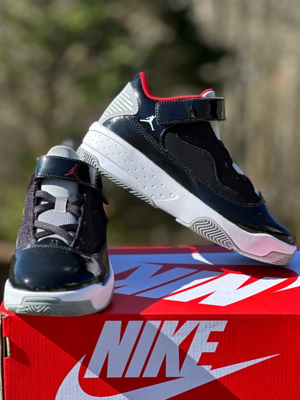 Nike Jordan Max Aura Everyday Casual Sneaker Youth Preschool PSV 3Y NEW